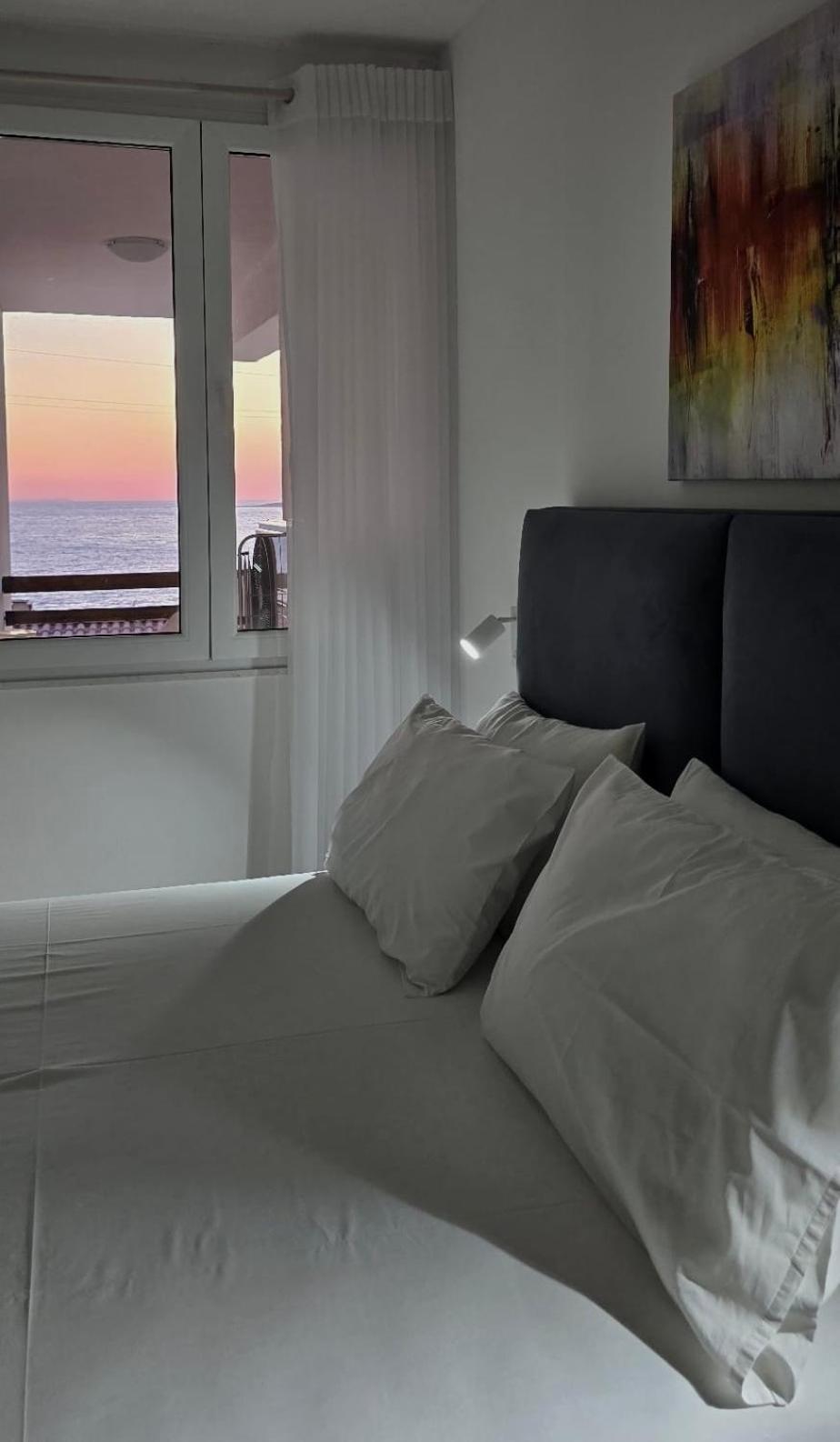 Sunny Bay Apartments Sarande Exterior photo